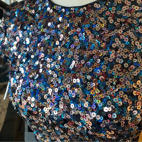 DRESS THE POPULATION 🔥Fabulous Sequined, Multi-Color Mini Dress 🔥STUNNING !♥️ - Picture 14 of 17